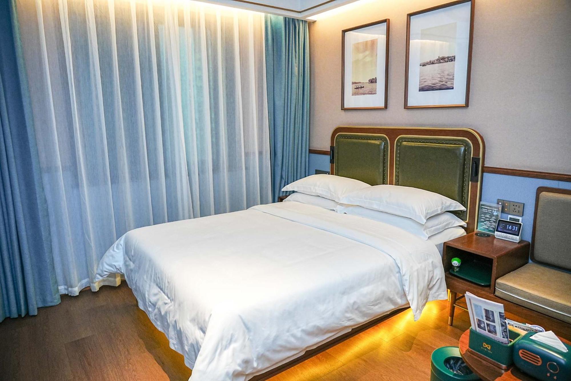 Nost Algia S Hotel In The West Lake Scenic Area-,Lingyin Temple, Leifeng Tower, Children'S Playground, Free Night Snack, Free Laundry, English Communication Well, Free Travel Advice Ханчжоу Экстерьер фото